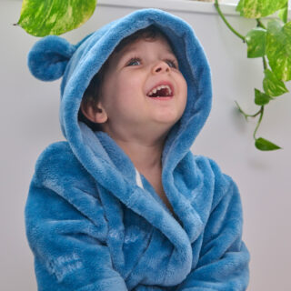 mae-bleu-celeste-children-s-robe3